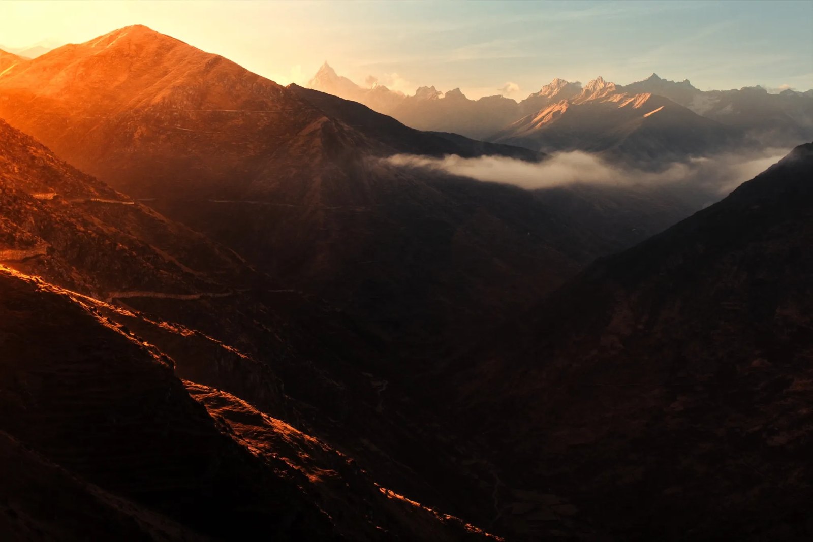 Montañas de Alto Piura al amanecer